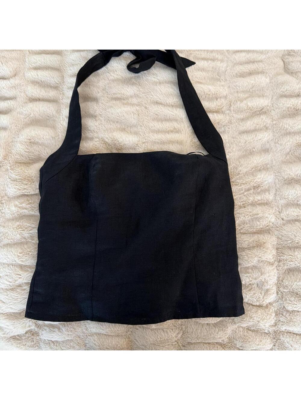 Reformation Women's Black Crop-top